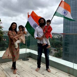 Independence Day 2022: 'केजीएफ' फेम यश ने पत्नी राधिका और बच्चों के साथ घर पर फहराया तिरंगा, देखें फोटो