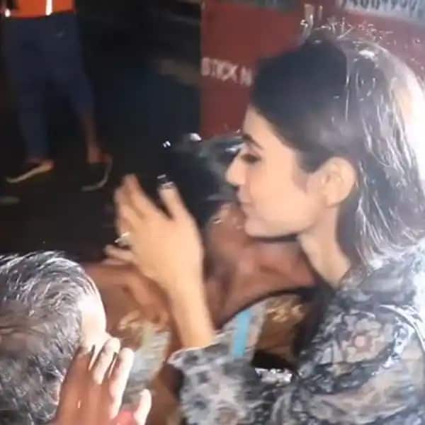 Mouni Roy hugs and kisses an underprivileged woman after she asks for money