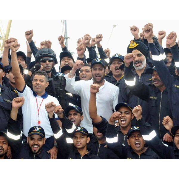 Salman Khan enjoys his day with the sailors