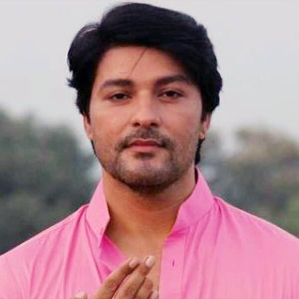 TV celebs who QUIT the industry at the peak of their careers: Anas Rashid 