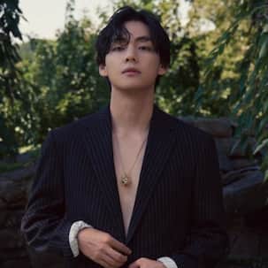 BTS: Kim Taehyung aka V reminds desi Bangtan fans of Shah Rukh Khan yet again [View Pic]