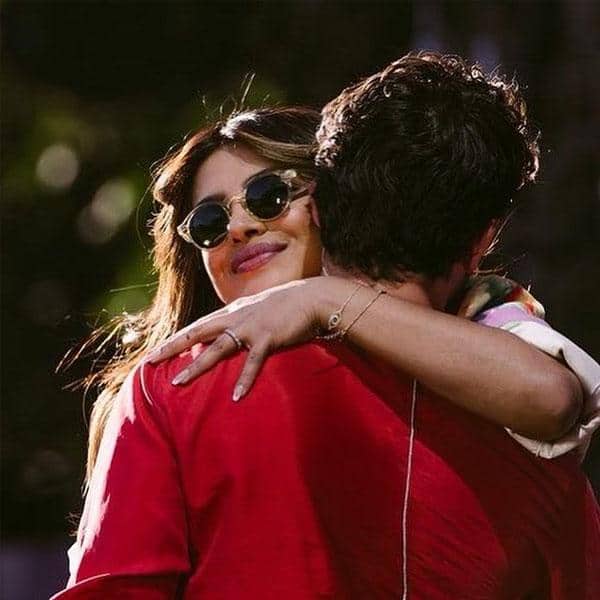 Priyanka Chopra and Nick Jonas gave major love goals
