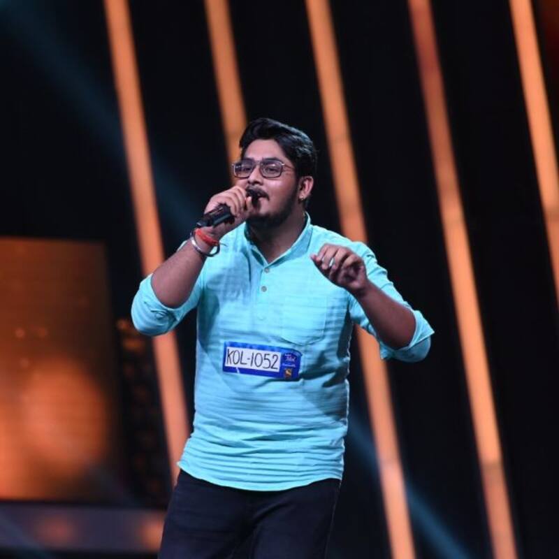 Indian Idol 13 के कंटेस्टेंट शगुन पाठक को जजों ने दिया प्यारा सरप्राइज, देखें वीडियो