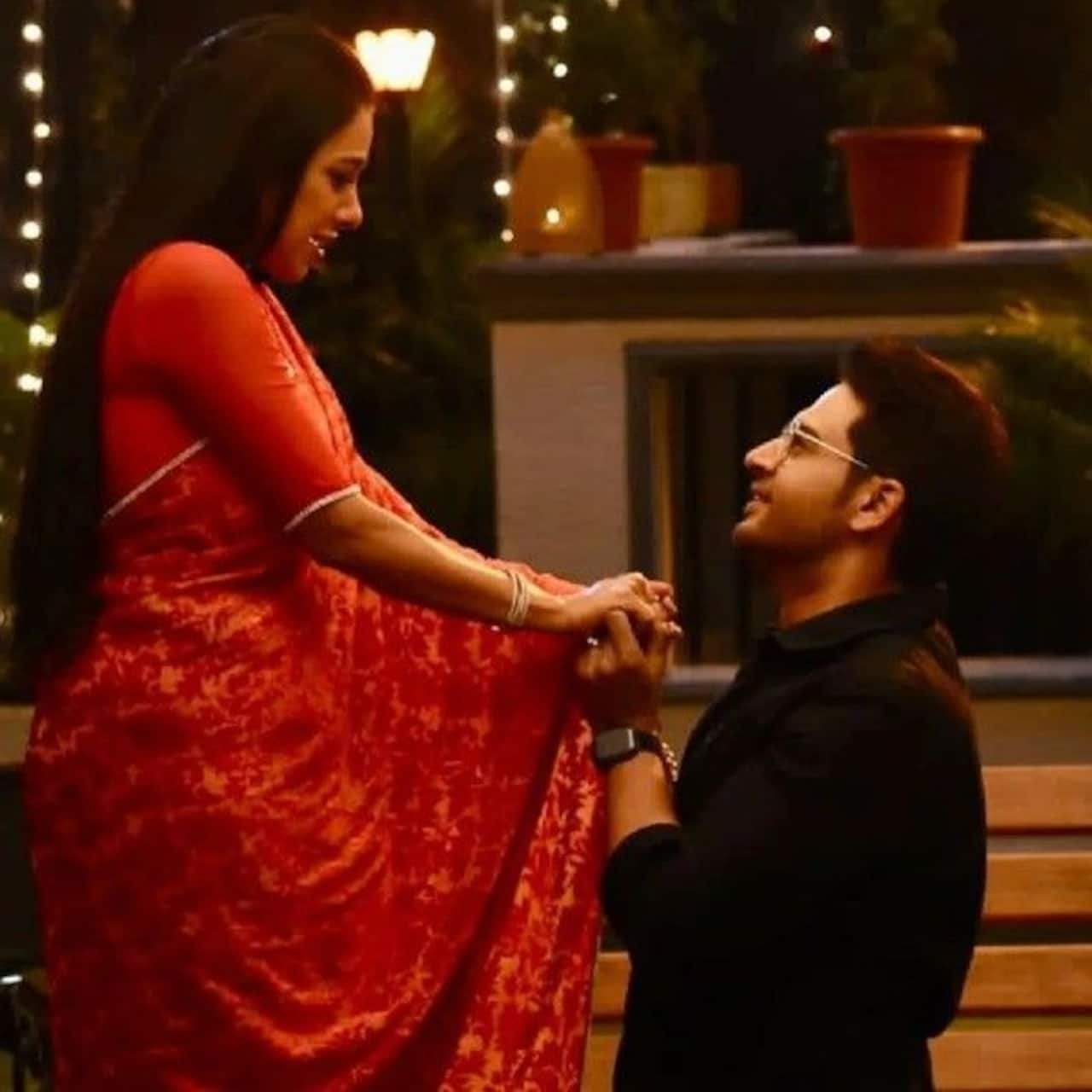 Anupama Anuj Aka Rupali Ganguly Gaurav Khanna Romantic Moments Can Make You Feel Cozy Photos 8844