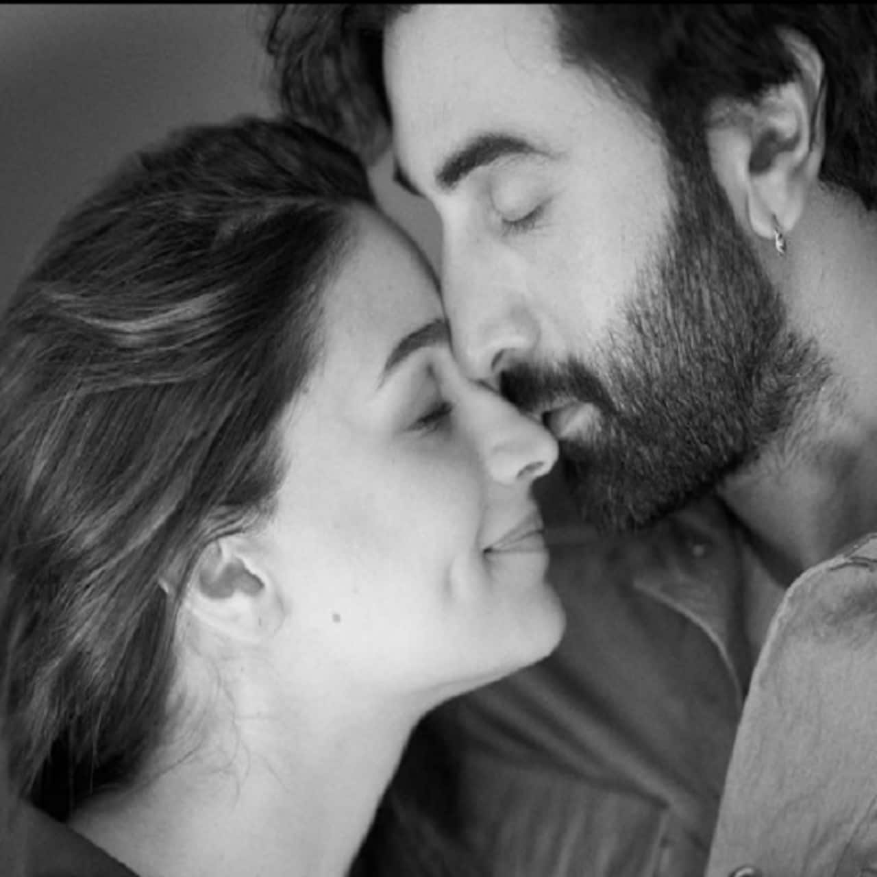 Alia Bhatt and Ranbir Kapoor's loved up picture is making their fans swoon;  she calls him 'home'