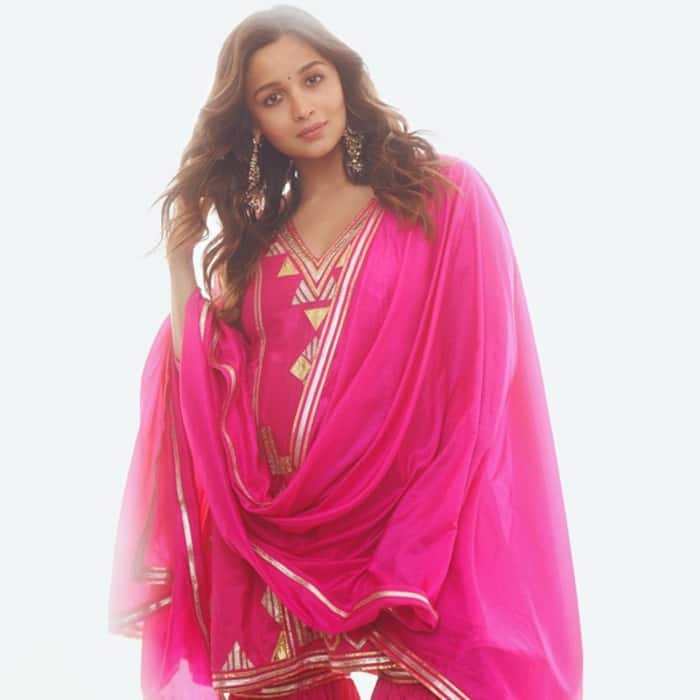 Alia Bhatt goes traditional way