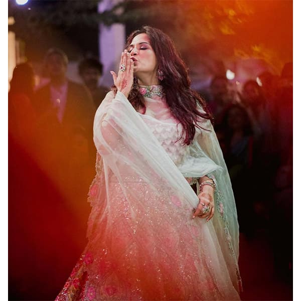 Richa Chadha and Ali Fazal sangeet and mehendi: Stunning bride