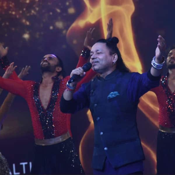 Kailash Kher enthralls the audience at Banega Swasth India event