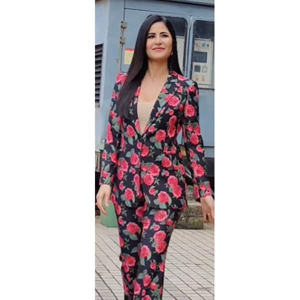 Katrina Kaif is giving major style goals as she makes a stunning entry for the trailer launch of her upcoming film Phone Bhoot.