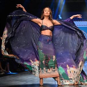 Lakme Fashion Week 2022: Malaika Arora sets the ramp ablaze; proves she knows there ain't nobody as sizzling as her