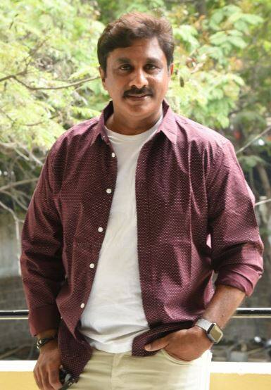 విలన్ పాత్రల్లో నటనాద్భుతాన్ని ప్రదర్శిస్తున్న రఘు కుంచె | Bollywood ...