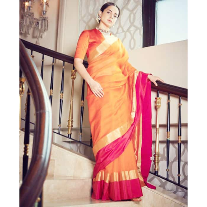 Diwali 2022: A cotton dual-coloured saree by Kangana Ranaut 