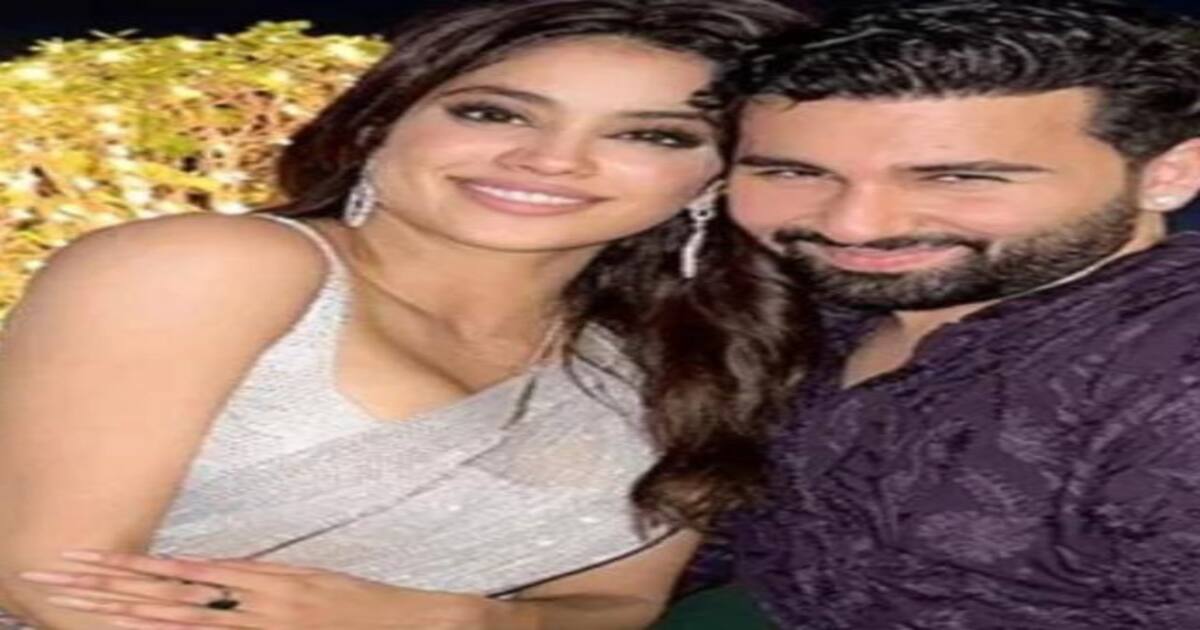 Janhvi Kapoor gets mushy with boyfriend Orhan Awatramani