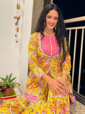 आयशा सिंह का ट्रेडिशनल लुक हुआ वायरल