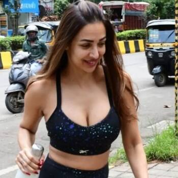 Malaika Arora steps out in a daring sports bra reaffirming why she has one  of the best bodies in B-Town