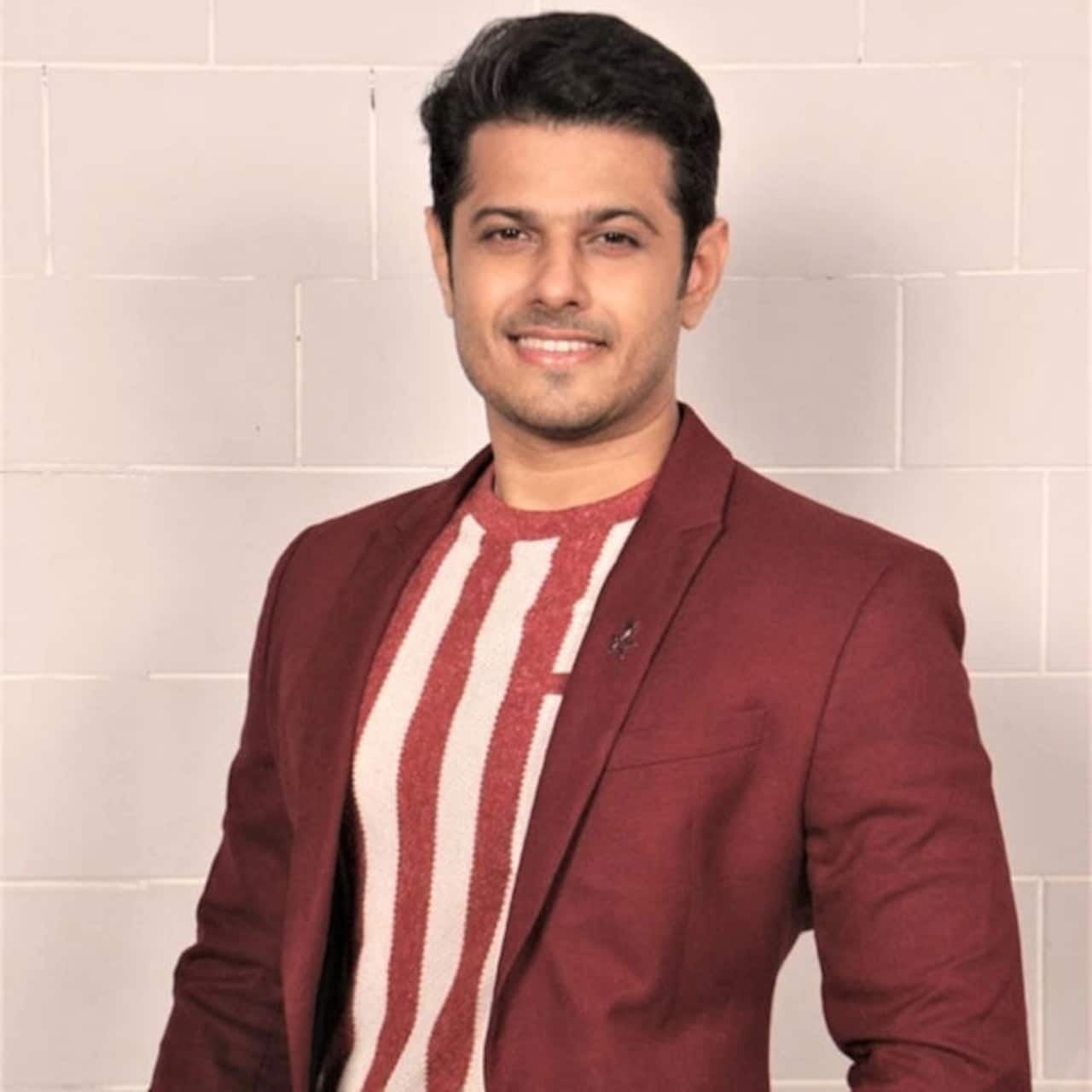 Neil Bhatt Neil Bhatt