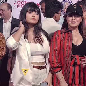 Mahima Chaudhry’s daughter Ariana Mukherji grabs eyeballs with her stunning appearance at Unnchai special screening [View Pics]