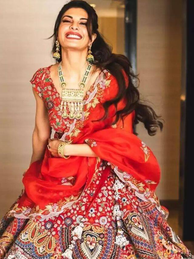 Here Are Our Top Bridal Jewellery Picks for Red Lehenga | Indian bride  makeup, Beautiful bridal makeup, Bridal makeup images