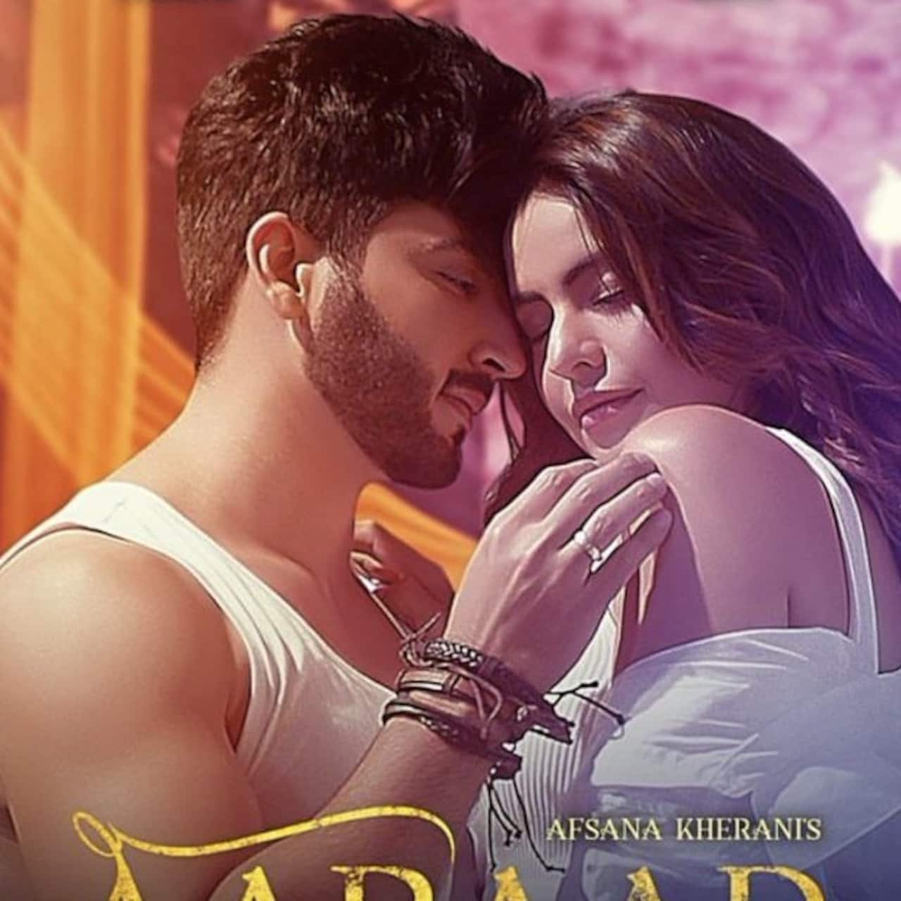 Dheeraj Dhoopar, Aamna Sharif reflect pain and agony of estranged lovers in their heart-wrenching track Aabaad