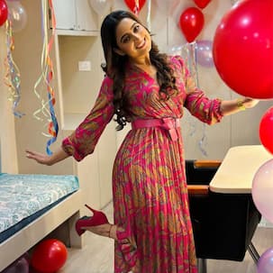 Ghum Hai Kisikey Pyaar Meiin fame Aishwarya Sharma gets a birthday surprise from her makeup artist; Don't miss out her REACTION [View Pics] 