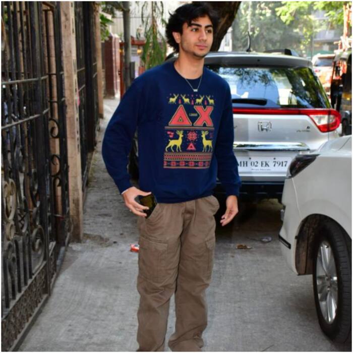 अरहान खान ने भी दिए पैपराजी को पोज