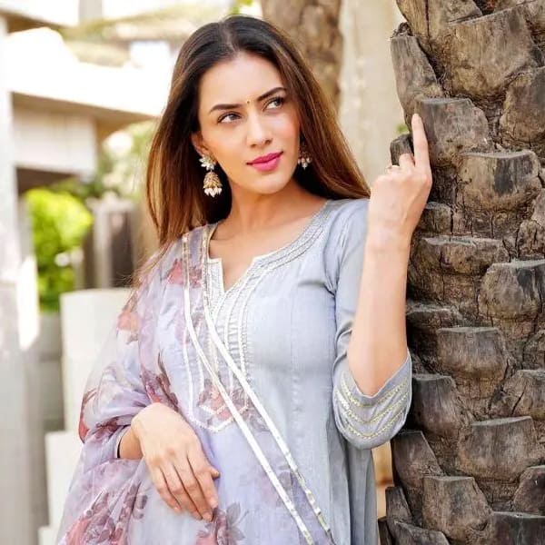 bollywoodlife.com photo