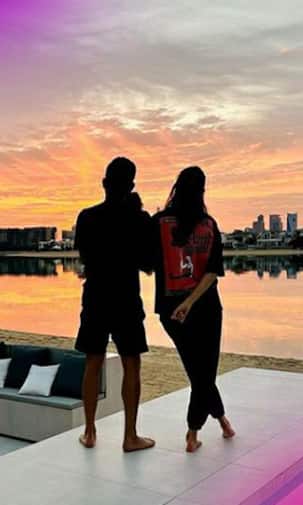 Anushka Sharma and Virat Kohli enjoy last sunrise of 2022 with daughter Vamika in Dubai [View Pictures]