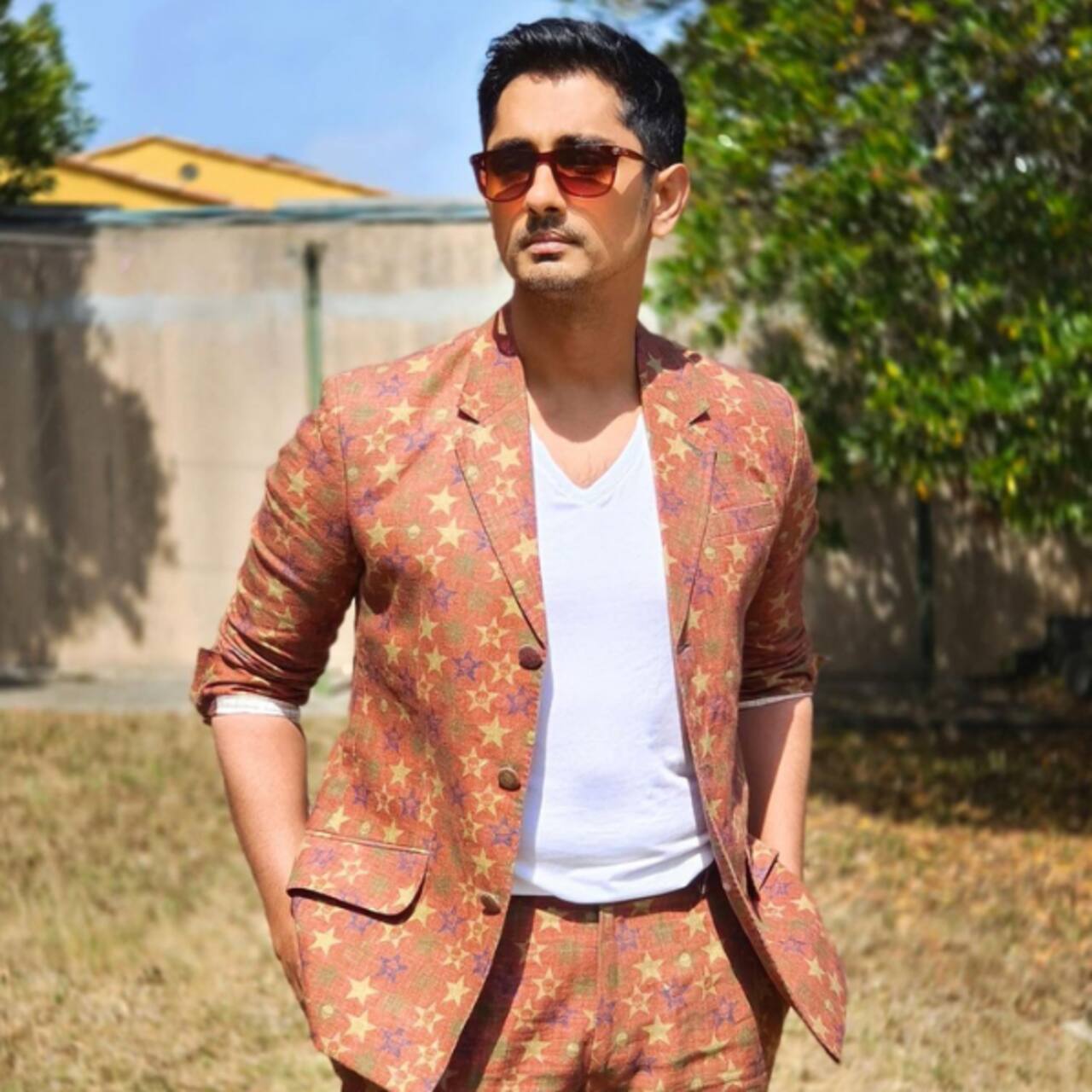 Siddharth shares that his parents were harassed at Madurai Airport