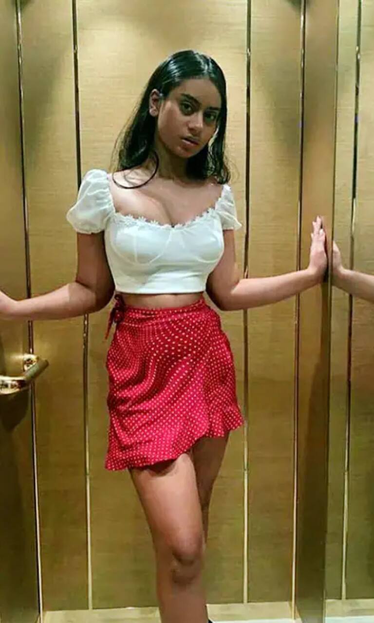 Nysa Devgn is the hottest star kid around and these Top 10 pics are proof - Vimarsana News