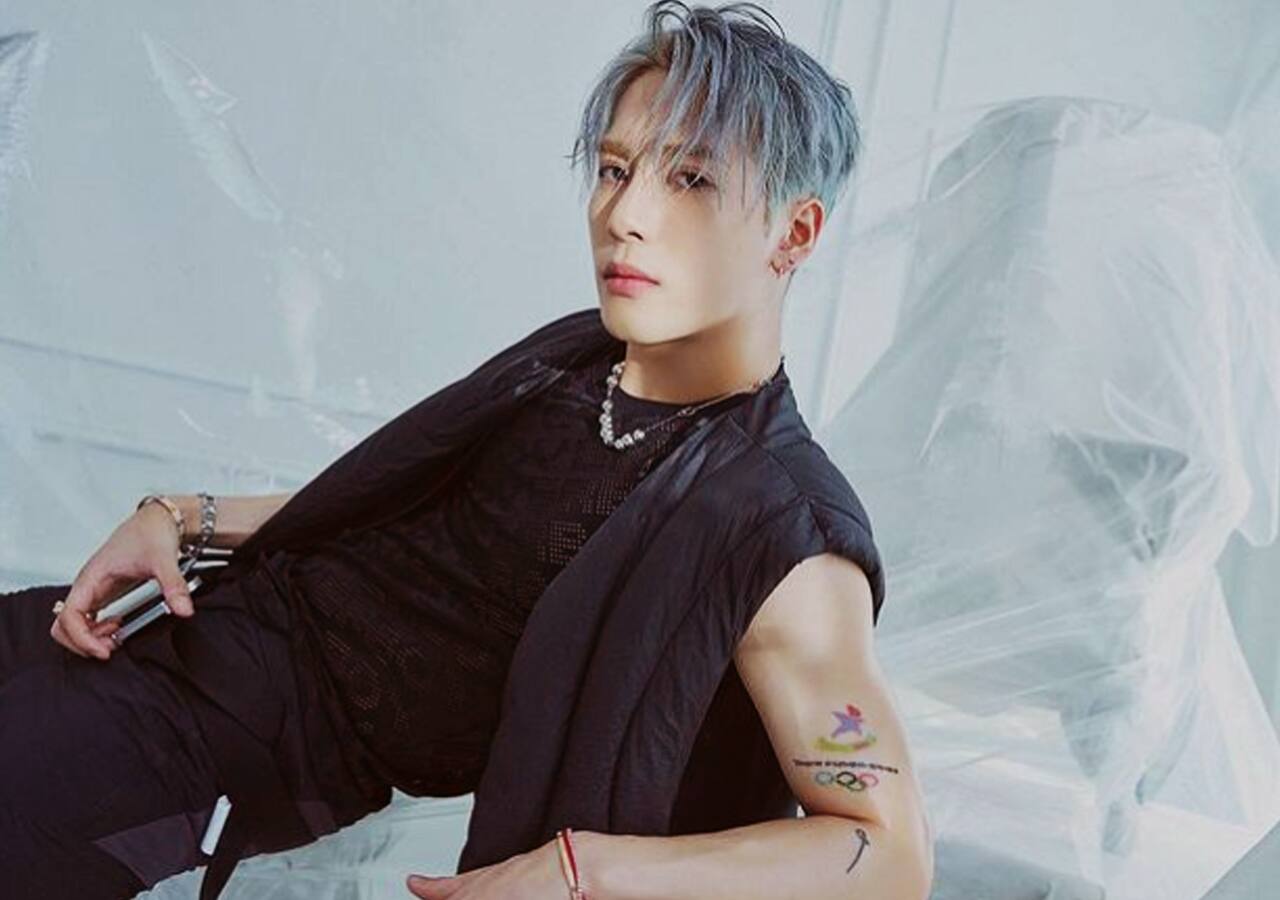Jackson Wang takes hand-written letters from fans at Mumbai airport; says, 'Finally I am here' [Read Tweet]