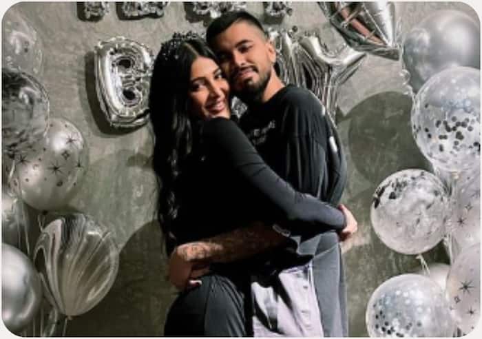 शांतनु हजारिका को डेट कर रही हैं श्रुति हासन