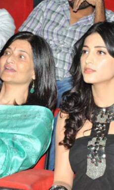Top 10 unseen photos of South Indian actresses with their moms