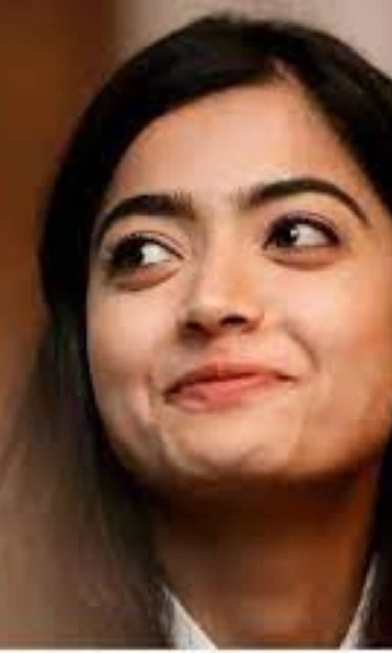 South Indian actresses and Bollywood stars with dimples