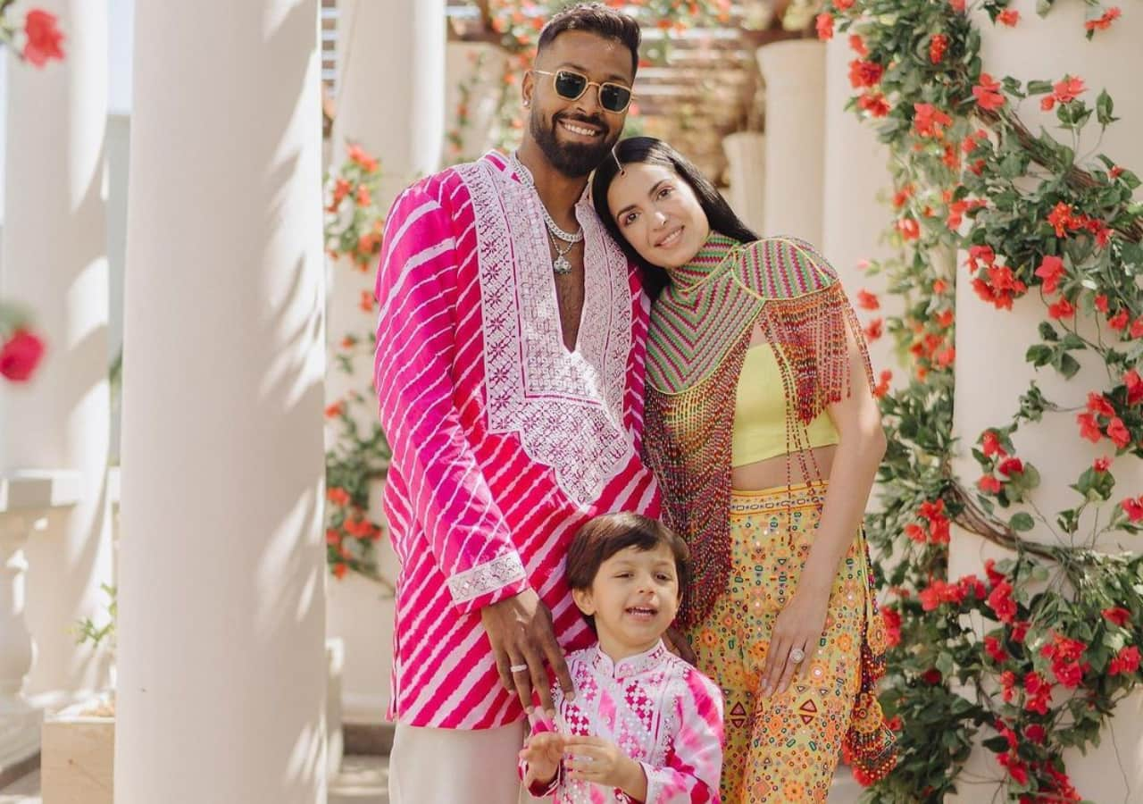 Hardik Pandya-Natasa Stankovic's haldi and mehendi ceremony was a grand yet  simple affair | Hardik Pandya and Natasa Stankovic's subtle Mehendi and  Haldi ceremony pics are aesthetically pleasing [View Pics] Photogallery at