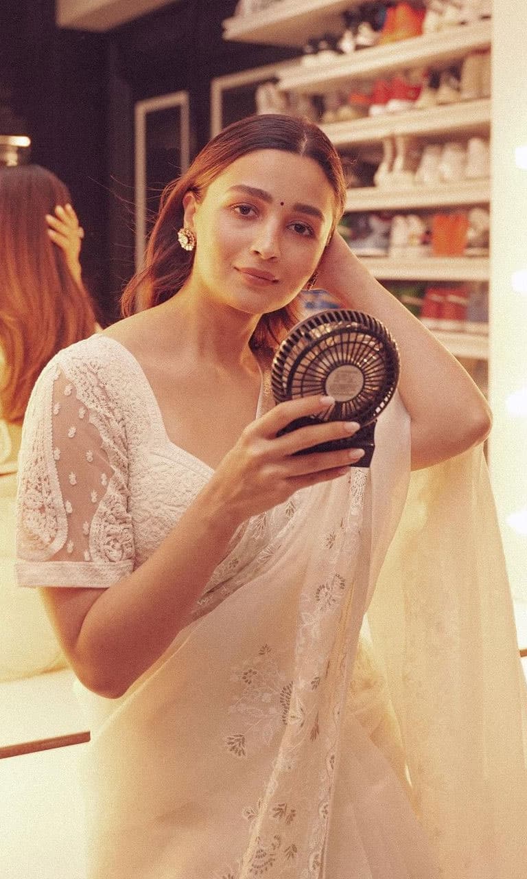 Alia Bhatt's Yellow Saree With Quirky Braid Is The Wedding Outfit Inspo You  Need, See Pics - News18