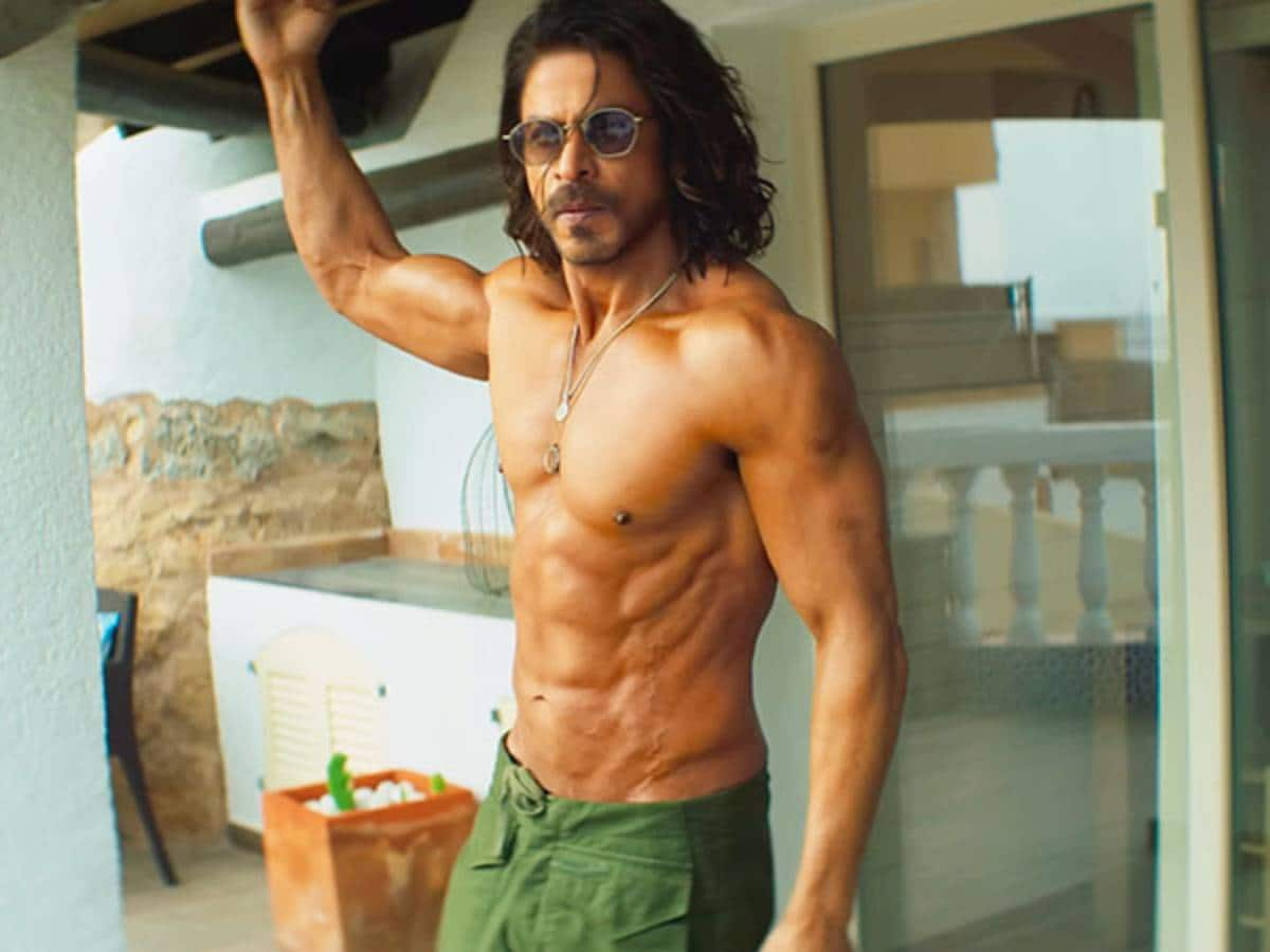 Pathaan Loved Shah Rukh Khans Ripped Body A Visual Treat Awaits You