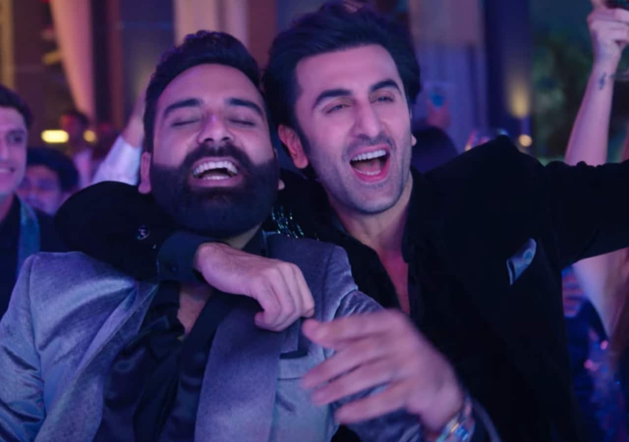 Kya Baat Hai! Did you know Ranbir Kapoor didn't charge any fees to play  lead in Tu Jhoothi Main Makkar, here are other stars who worked for free in  their films