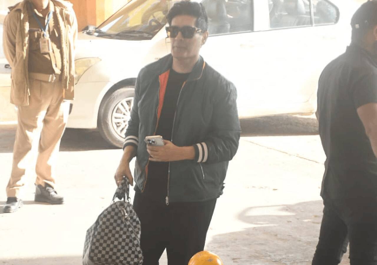 Manish Malhotra leaves Jaisalmer