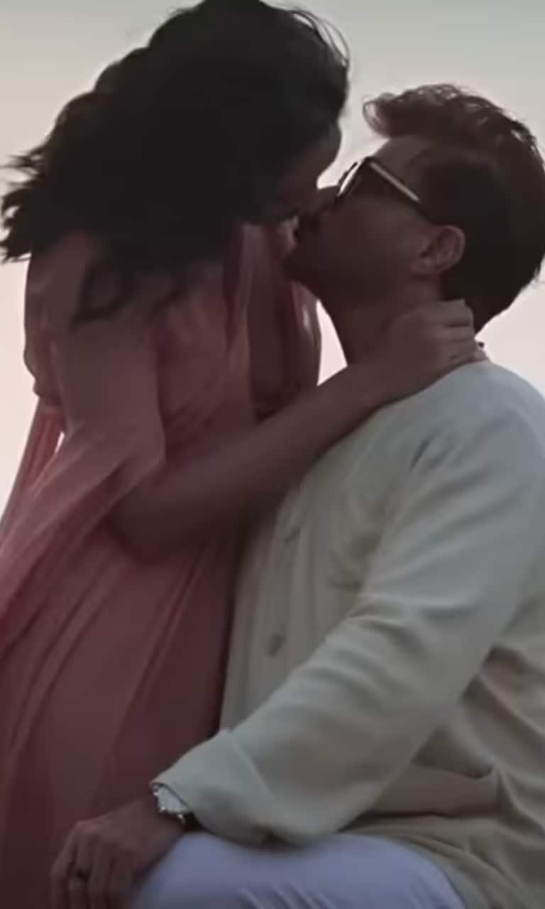 Top 10 hottest kissing scenes in Indian movies