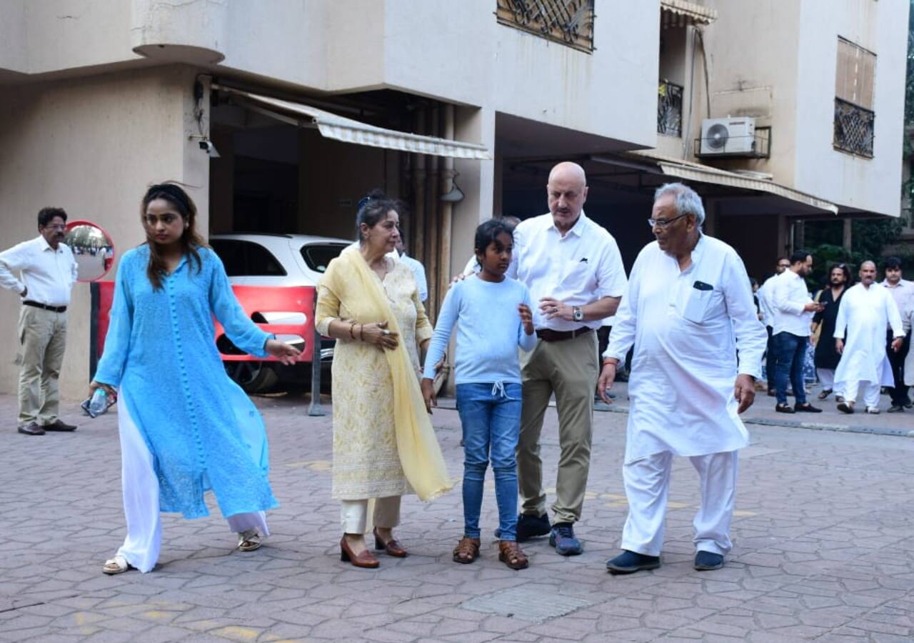 Anupam Kher with Vanshika Kaushik