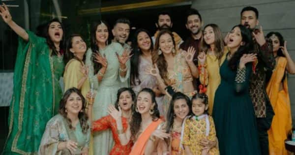 Sanaya Irani, Barun Sobti, Karishma Tanna party with the bride’s squad [View Pics]