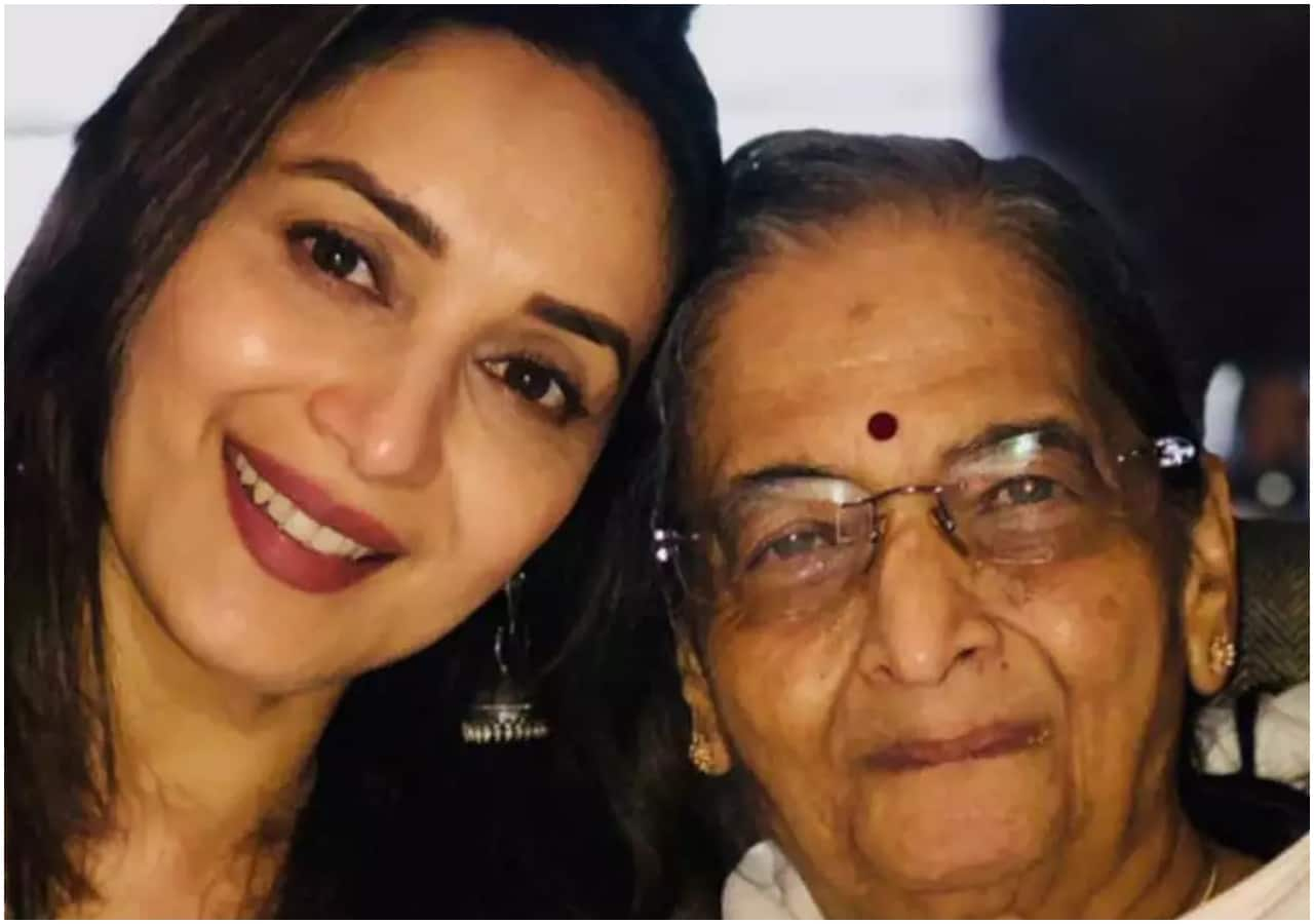 Madhuri Dixits Mother Snehlata Dixit Dies At The Age Of 90 माधुरी दीक्षित के घर टूटा दुखों को 5574