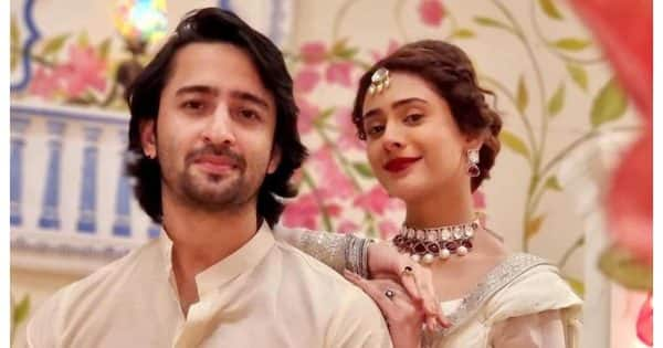 Shaheer Sheikh and Hiba Nawab in Woh Toh Hai Albelaa to Aditi Dev Sharma-Adnan Khan in Katha Ankahee; these TV jodis are subtly building fans midst the Sairat-MaAn craze on social media