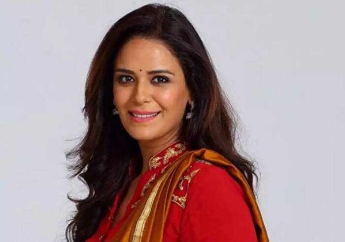 मोना सिंह  (Mona Singh)