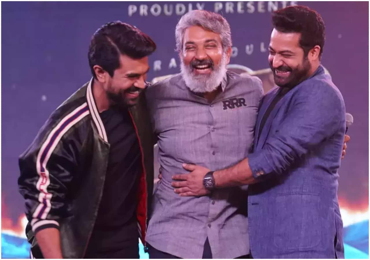 RRR director SS Rajamouli spent huge money for Oscars and Golden Globe 2023: RRR की ऑस्कर-गोल्डन ग्लोब अवॉर्ड्स की रेस के लिए राजामौली ने फूंके 83 करोड़ रुपये !! - Entertainment News