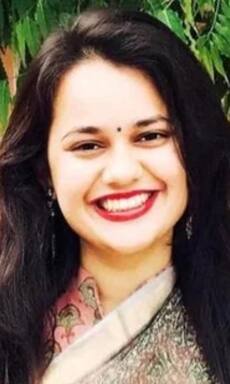 Top 10 female IAS, IPS officers who compete with Bollywood heroines in beauty