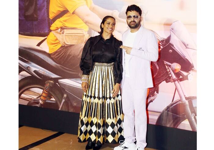 कपिल के साथ दिखीं एक्ट्रेस सुहाना गोस्वामी