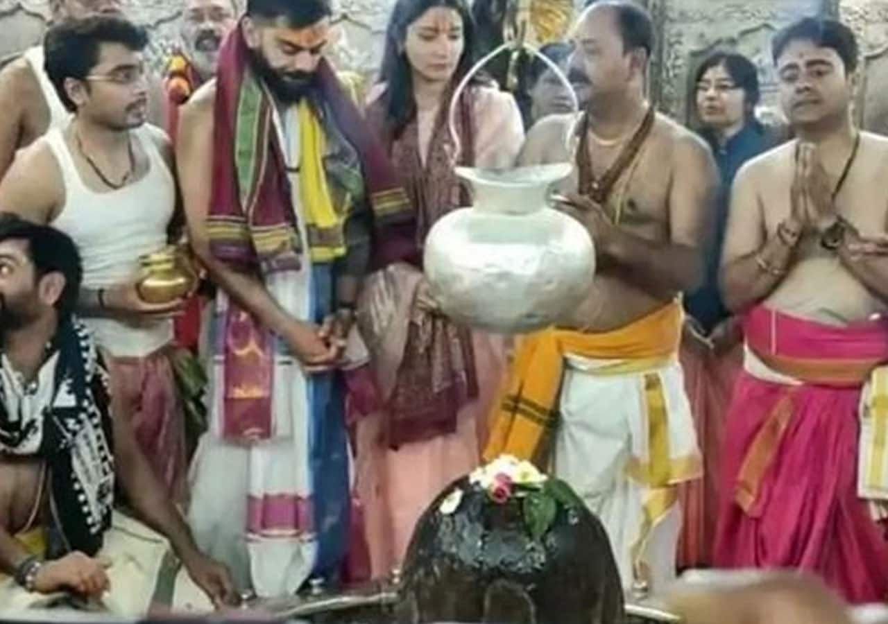 Virat Kohli Anushka Sharma Visits Mahakaleshwar Temple In Ujjain Fans ...