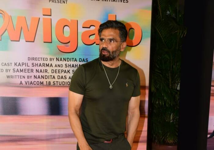 सुनील शेट्टी हुए शामिल