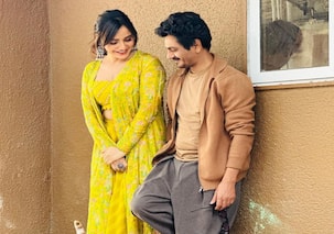 Nawazuddin Siddiqui and Neha Sharma make a good couple? Netizens advise the Sacred Games star, 'Shaadi karlo aap dono'